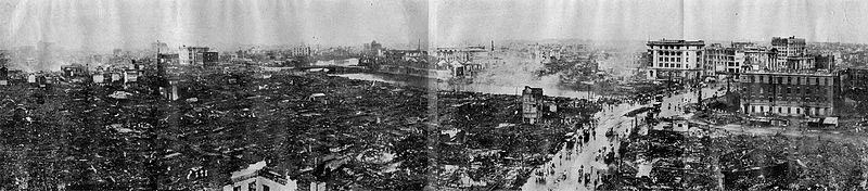 まるで戦後直後のような焼け野原となった日本橋や神田界隈／wikipediaより引用